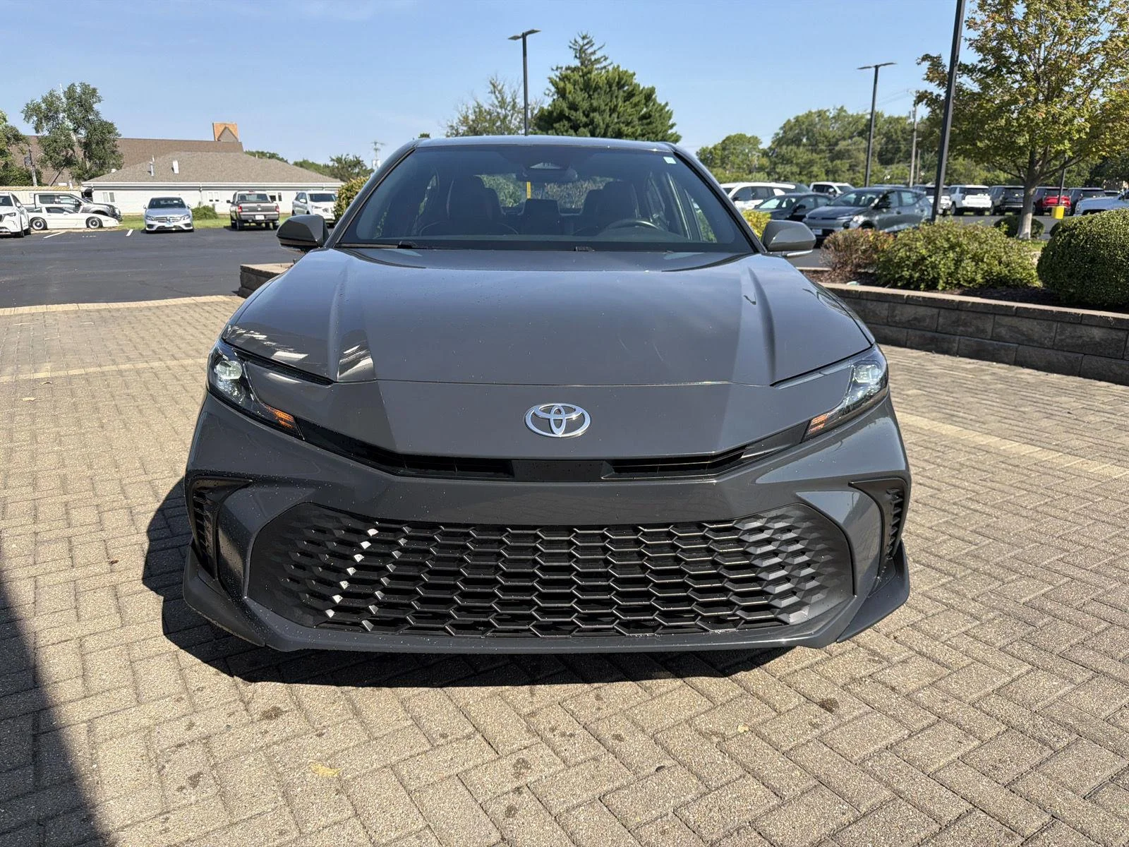 Used 2025 Underground Toyota LE image 8