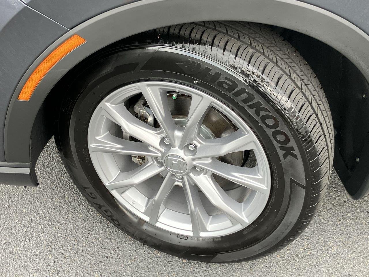 Used 2025 Gray (Meteorite Gray Metallic) Honda EX-L image 9
