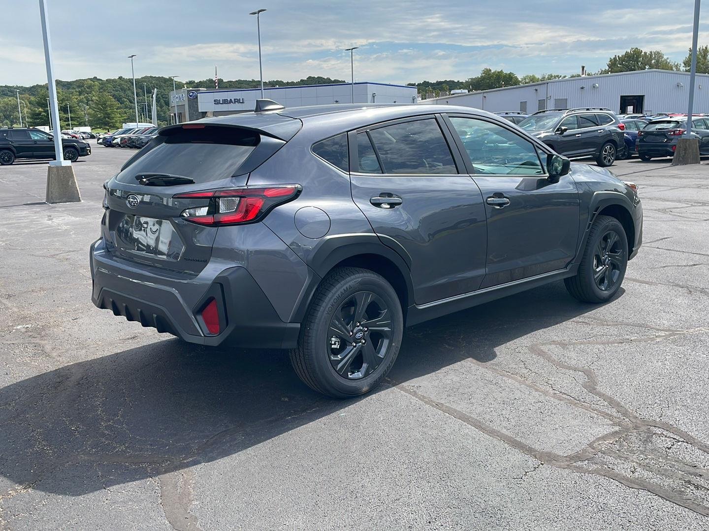 New 2026 MAGNETITE GRAY PEARL Subaru Base image 5