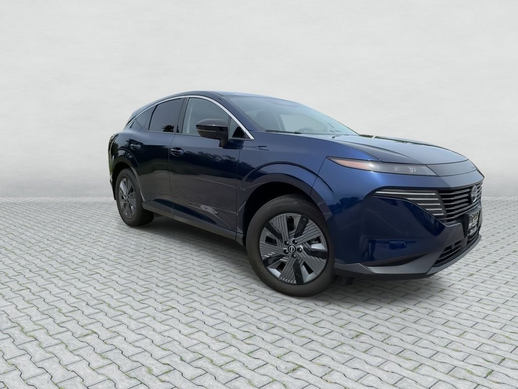 Used 2025 Blue Nissan SL image 2
