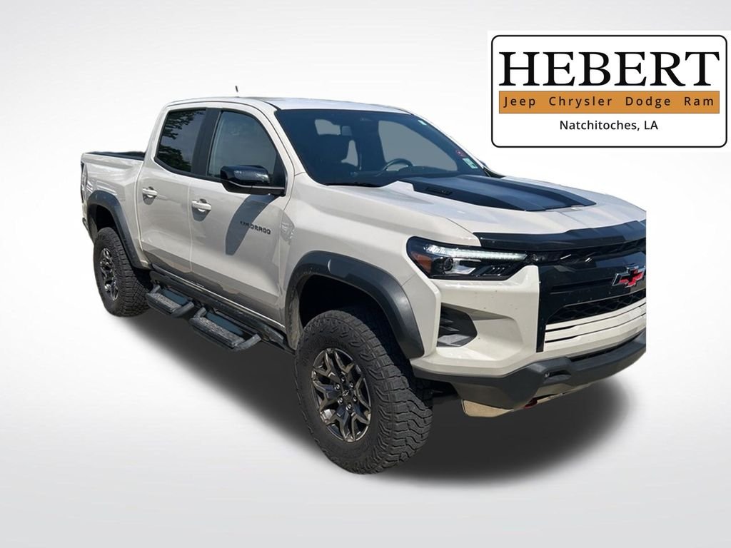 2026 Chevrolet Colorado ZR2 4WD's photo