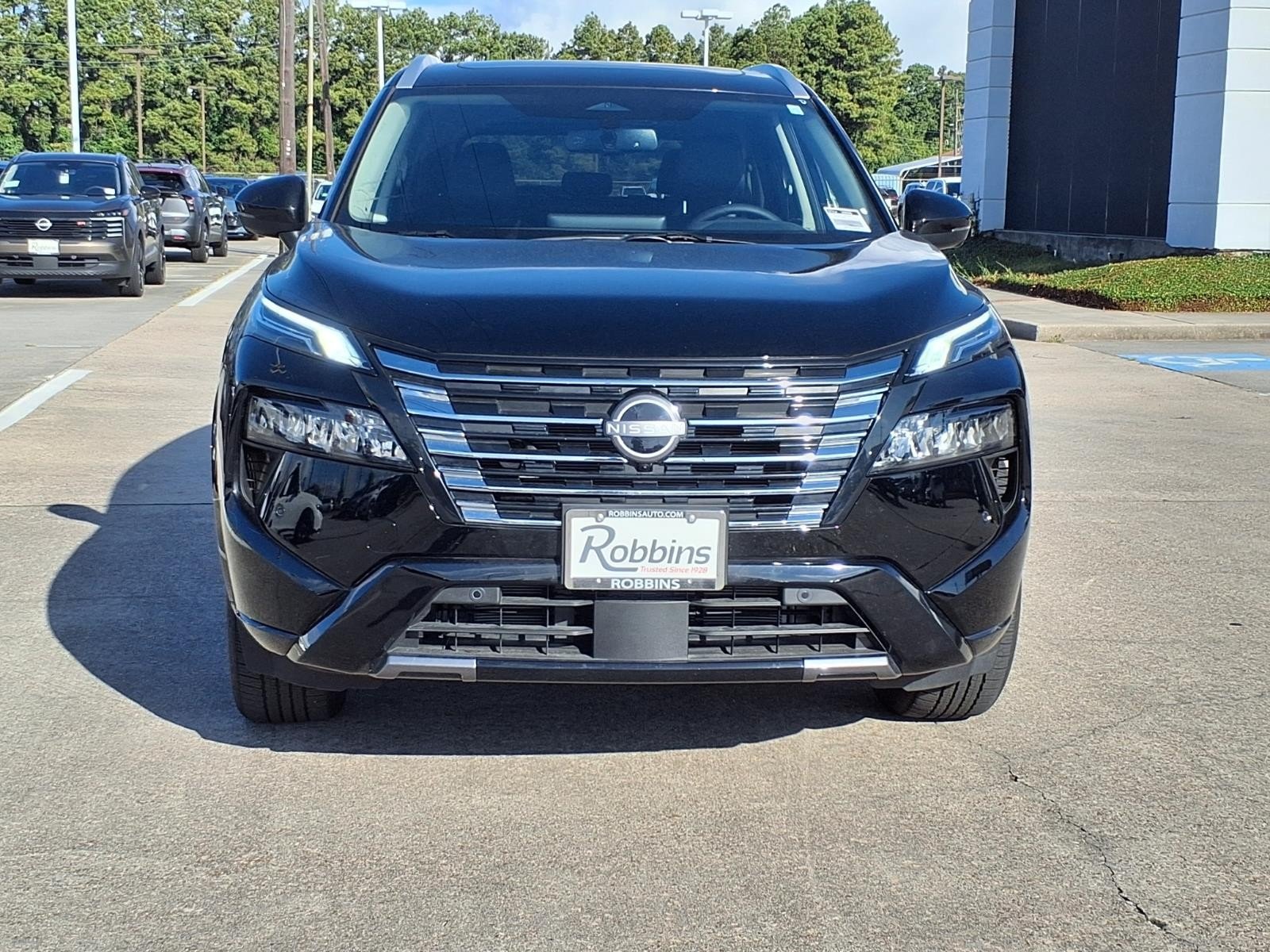 2026 Nissan Rogue Platinum Black at Robbins Nissan