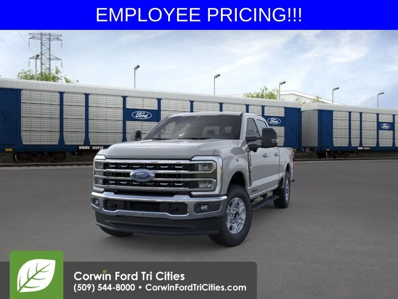 New 2026 Avalanche Ford XLT image 3