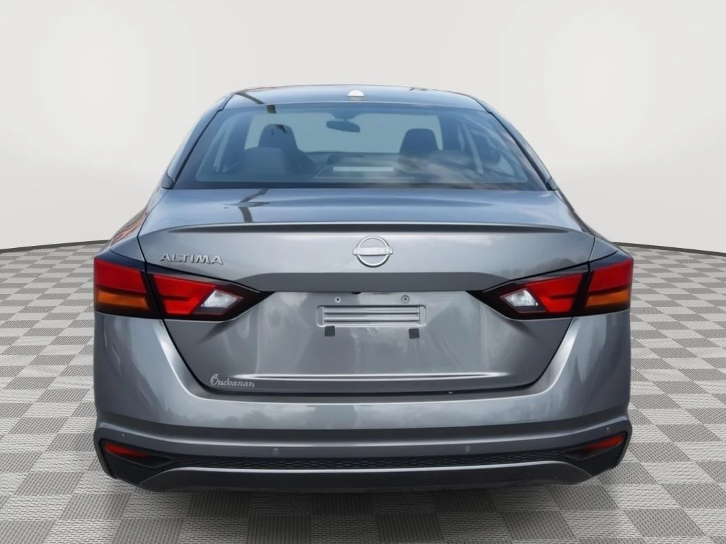 Used 2025 Gun Metallic Nissan SV image 6