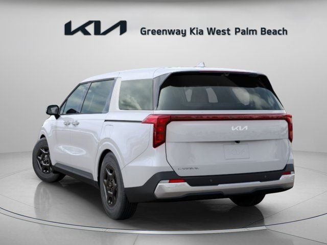 New 2026 White Kia LXS image 5