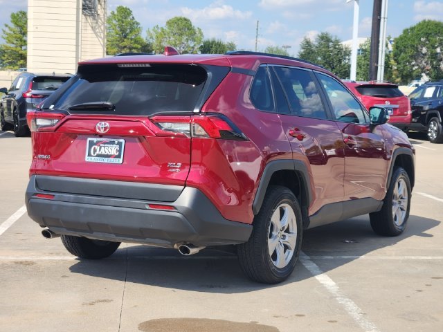 Used 2025 Red Toyota XLE image 7