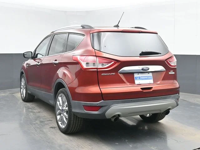 Used 2016 Orange Ford SE image 6