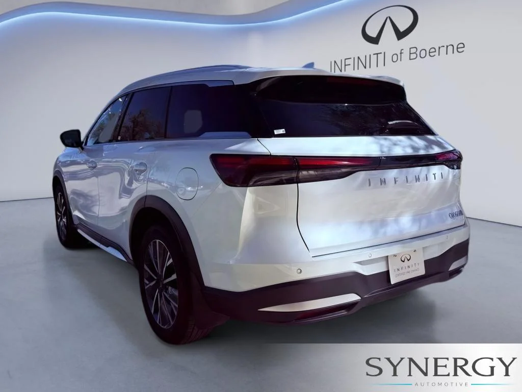 2026 INFINITI QX60 LUXE - Photo 8