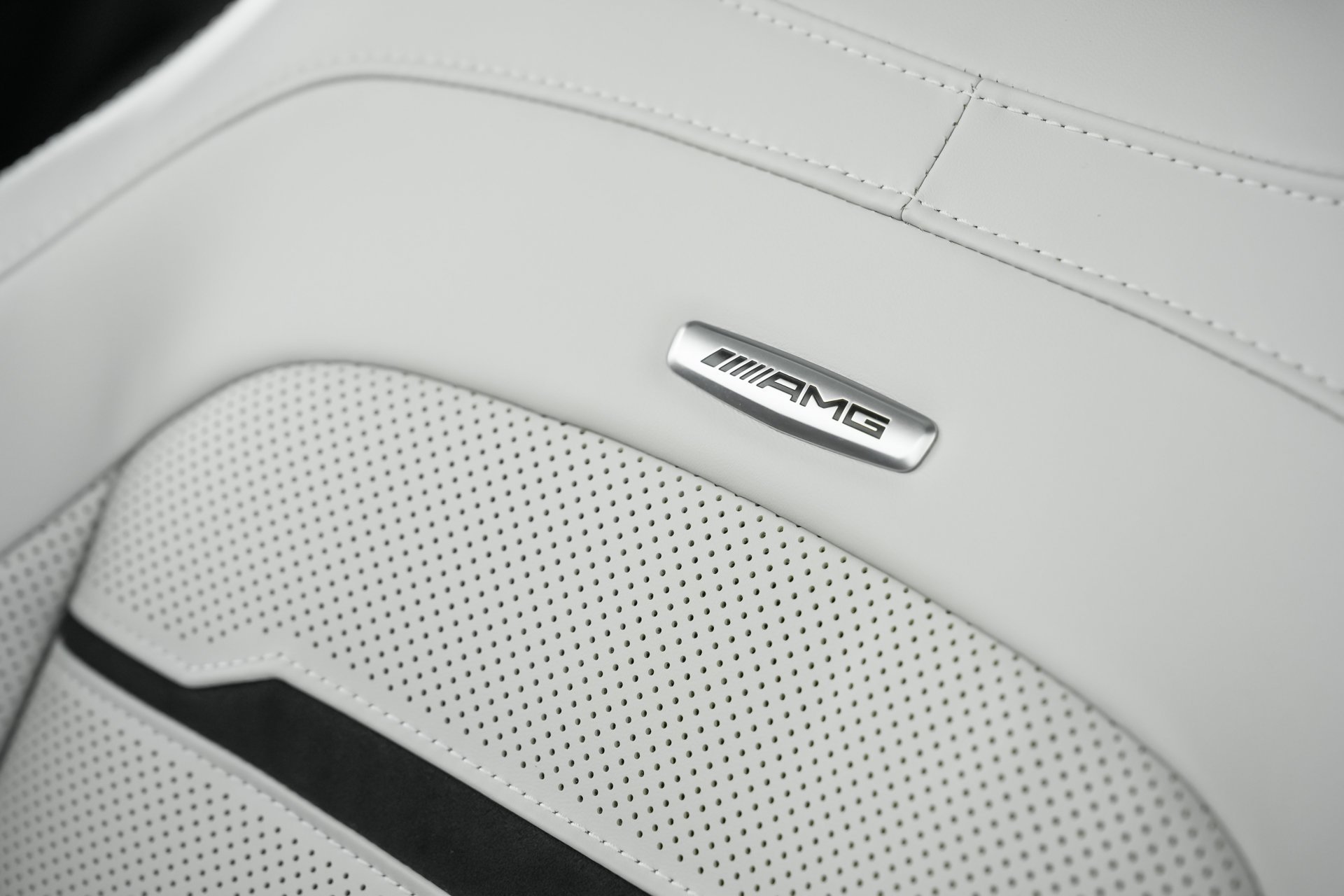 Used 2025  Mercedes-Benz G 63 AMG® image 94