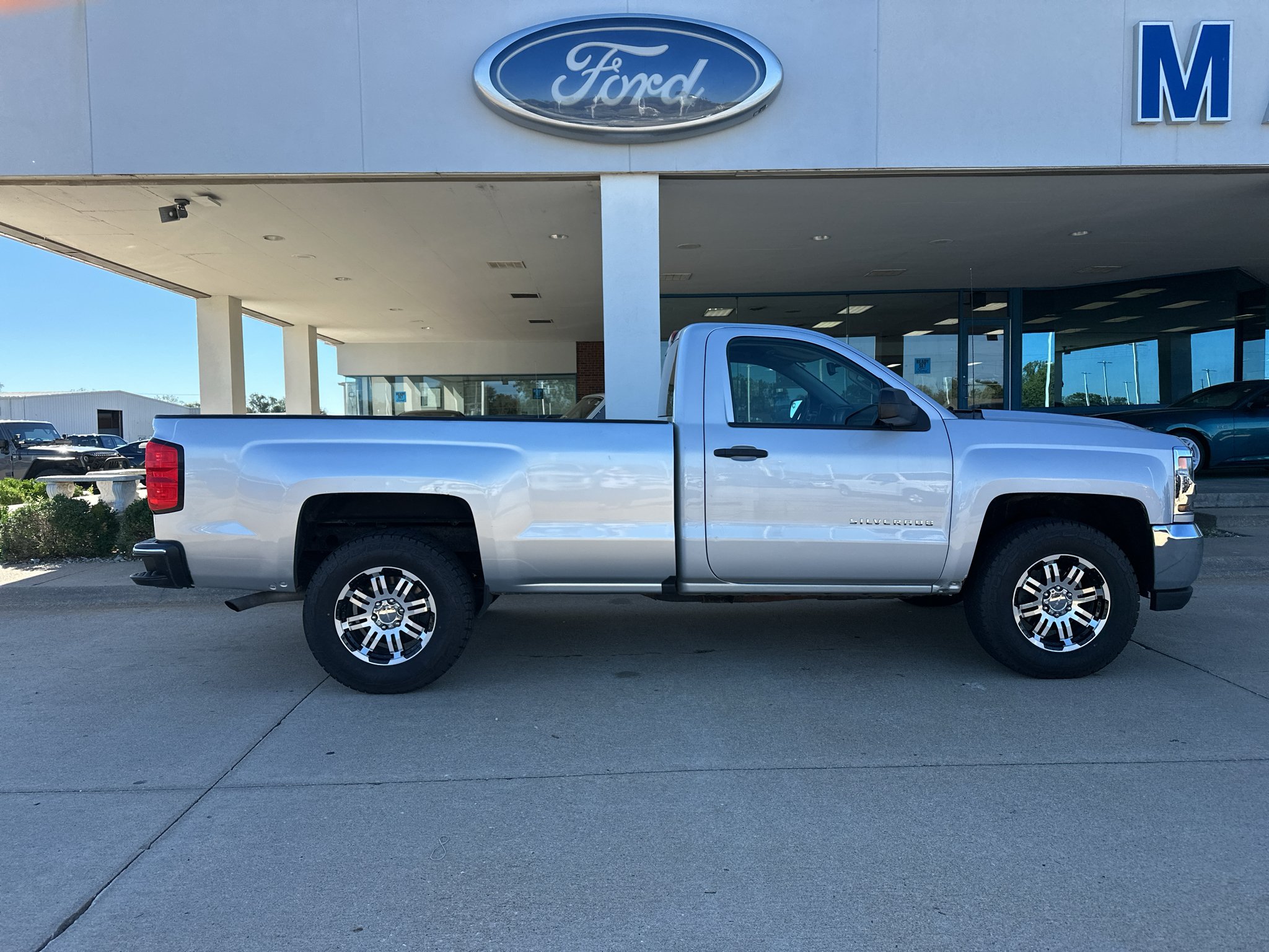 Used 2018 Silver Ice Metallic Chevrolet Work Truck image 11