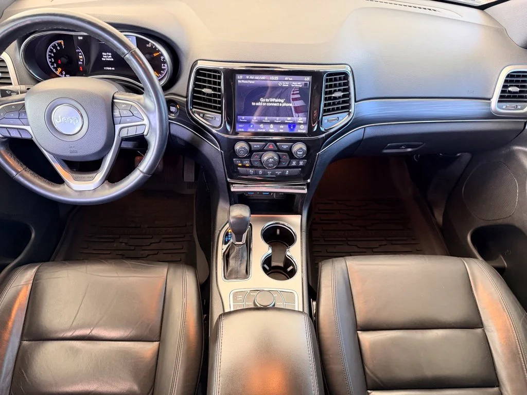 Used 2021 Gray Jeep Limited image 18