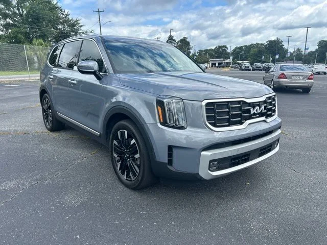 Used 2024 Silver Kia SX image 6