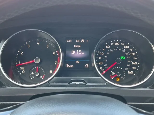 Used 2021 Black Volkswagen 2.0T SE R-Line Black image 32