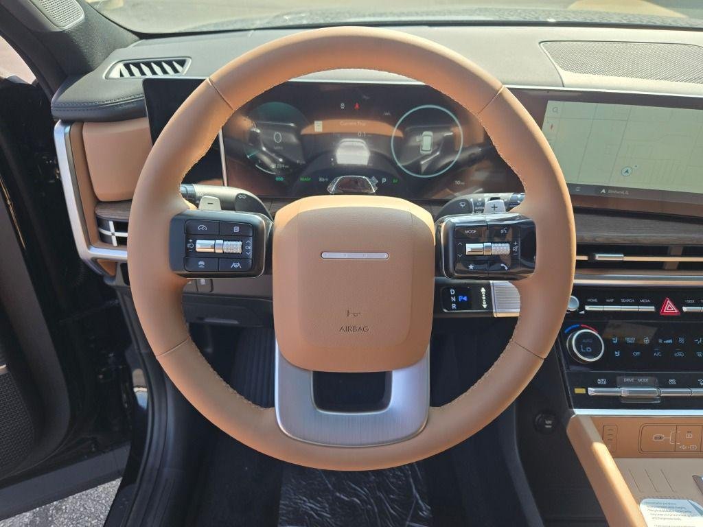 New 2027 Phantom Black Hyundai Limited image 31