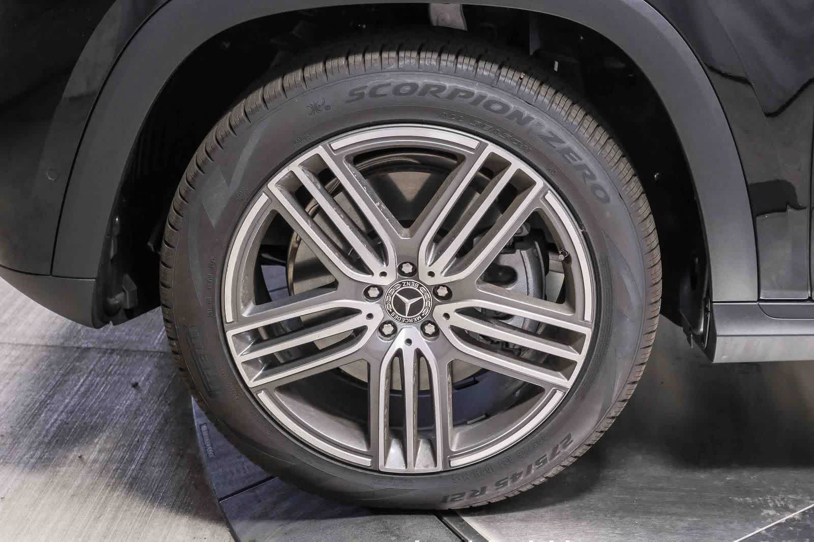 2026 Mercedes-Benz GLS Base - Photo 10