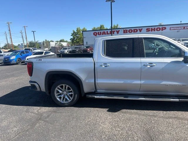 Used 2021 Silver GMC SLT image 16