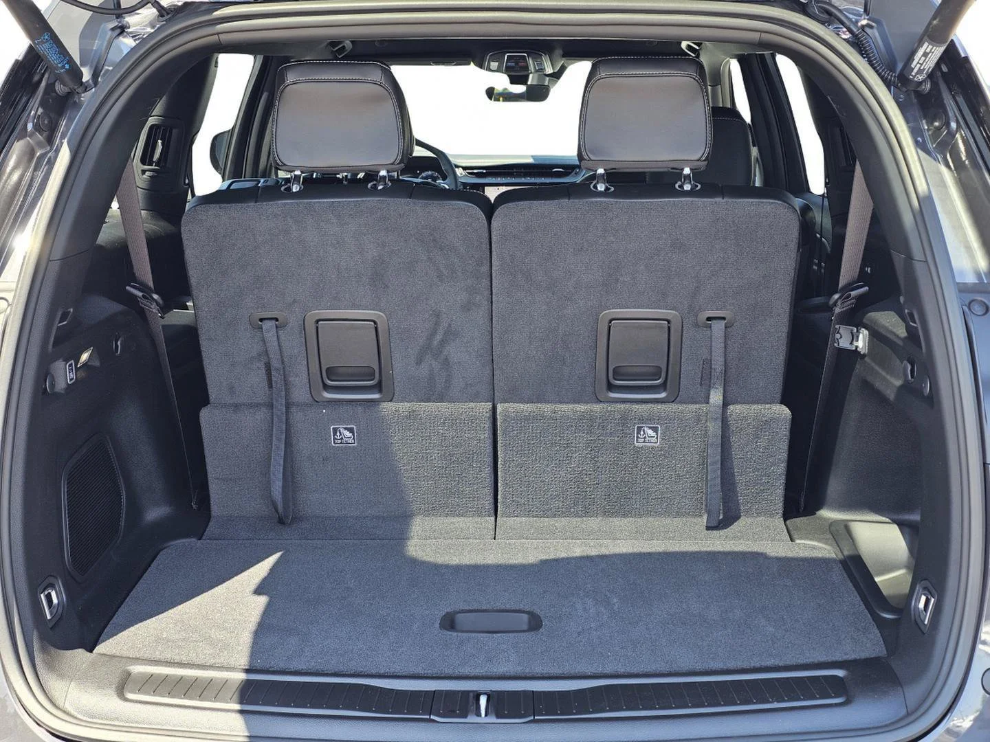 New 2026 Baltic Gray Metallic Clearcoat Jeep Limited image 12