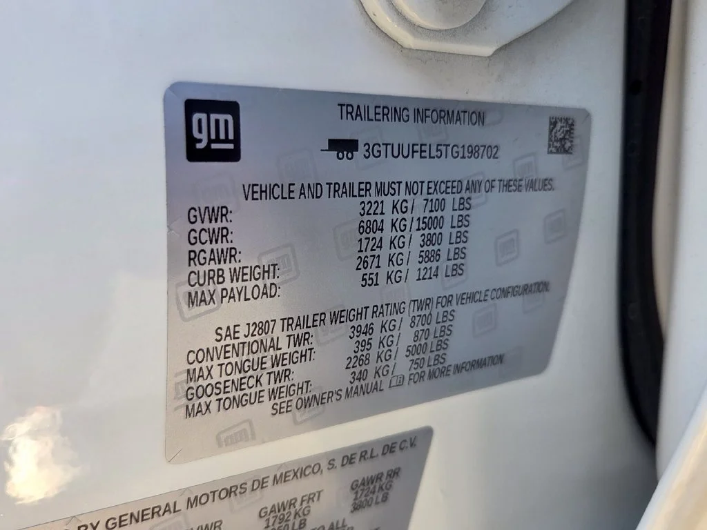 Used 2026 Summit White GMC AT4X image 19