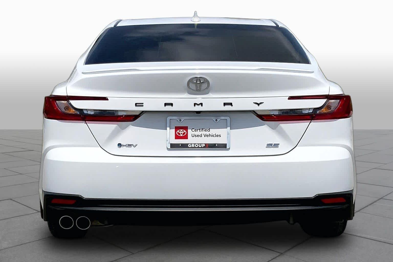 Certified Used 2026 Ice Cap Toyota SE image 5