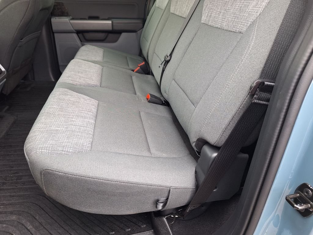Used 2023 Blue Ford XLT image 23