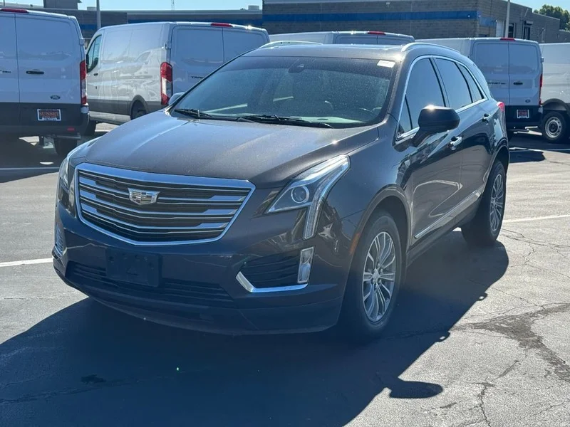 Used 2017 Dark Granite Metallic Cadillac Luxury AWD image 8