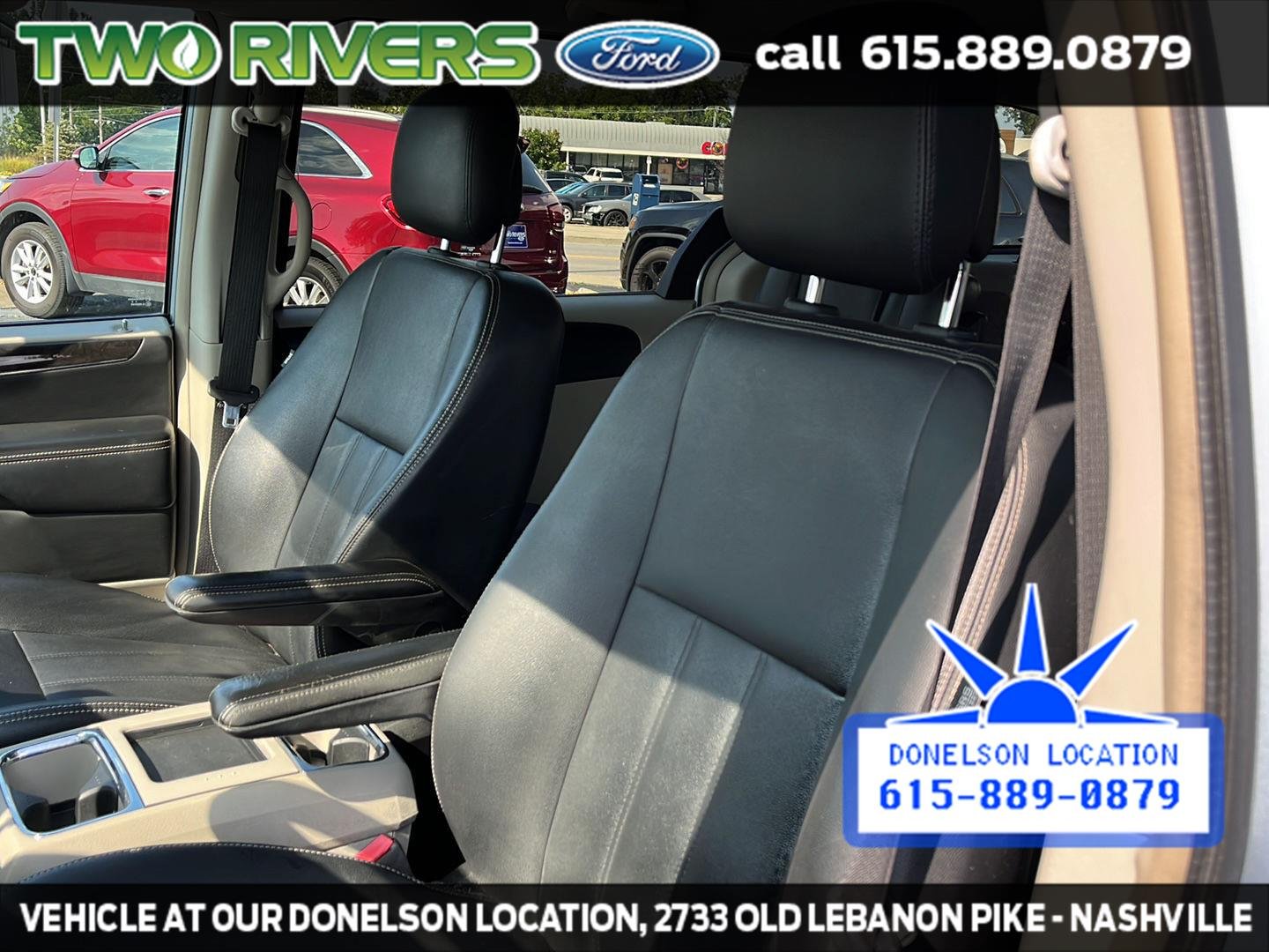 Used 2013 Crystal Blue Pearlcoat Chrysler Touring image 15