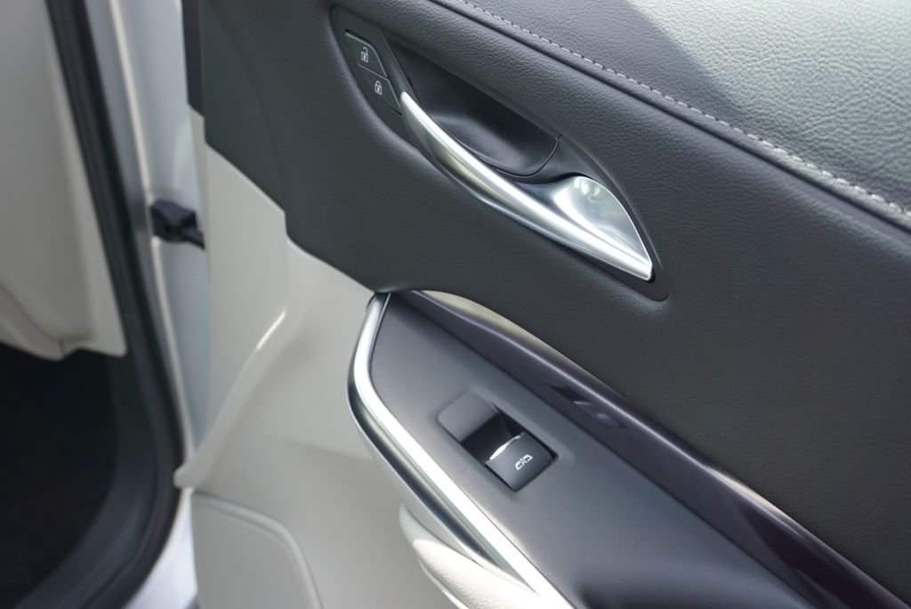 Used 2022 Radiant Silver Metallic Cadillac Luxury image 52