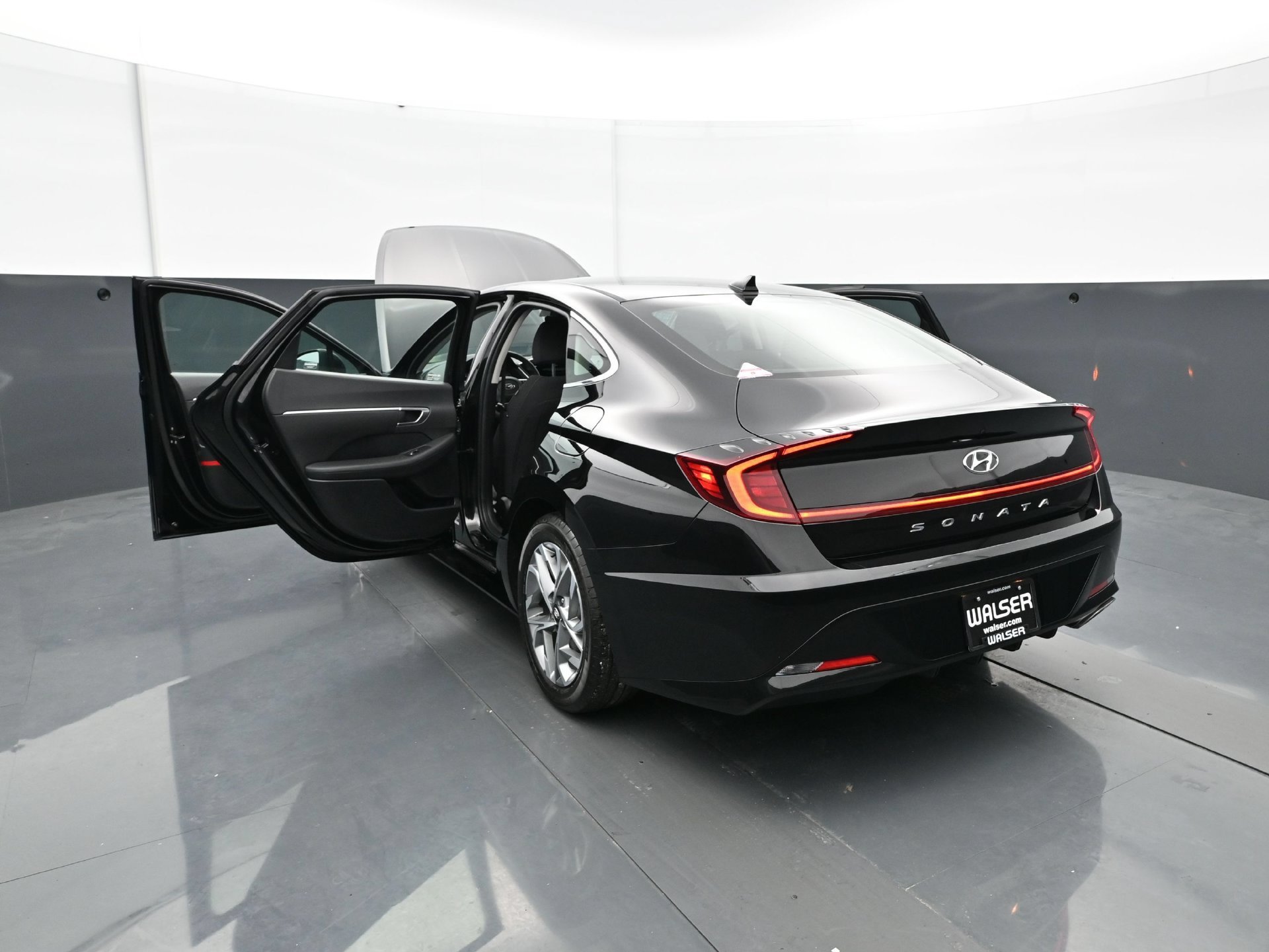 Certified Used 2023 Onyx Black Hyundai SEL 2.5L image 35