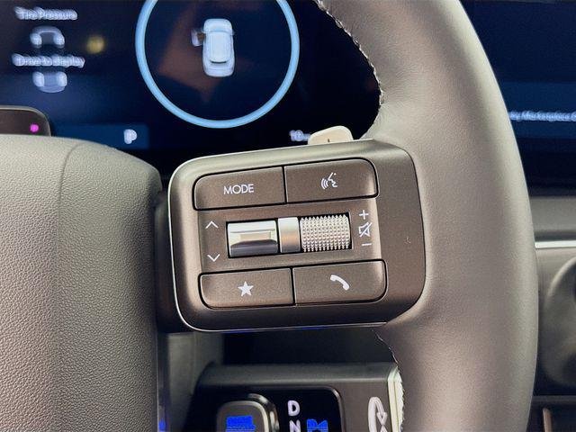 New 2026 White Hyundai Blue SEL 7P image 18