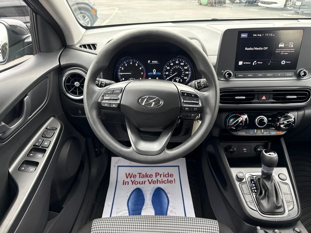 Used 2023 Abyss Black Pearl Hyundai SE image 16