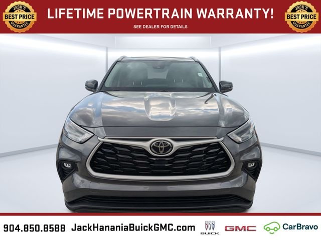 Used 2024 Gray Toyota XLE image 8