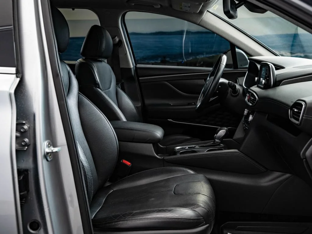 Used 2020 Shimmering Silver Pearl Hyundai SEL image 26