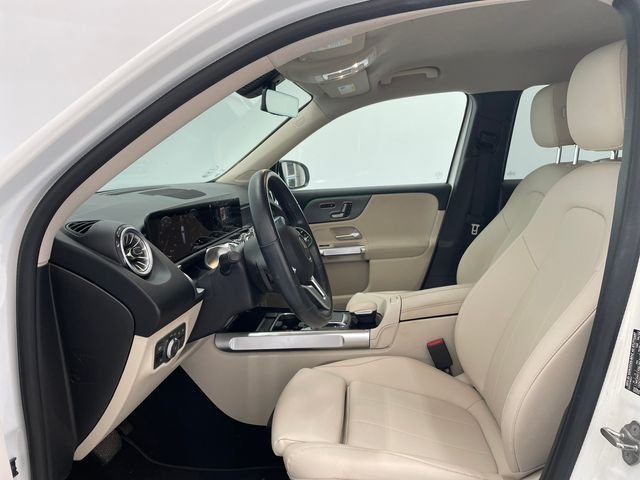 Certified Used 2022 Polar White Mercedes-Benz GLB 250 image 18