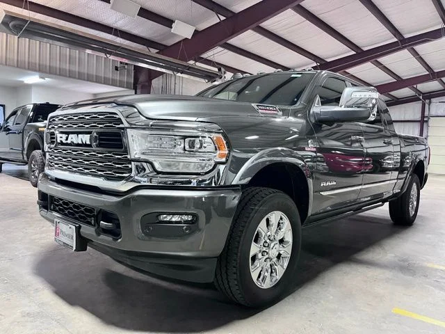 2024 RAM Ram 3500 Pickup Limited - Photo 8