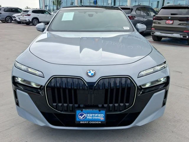 Used 2025 Gray BMW 740i image 2