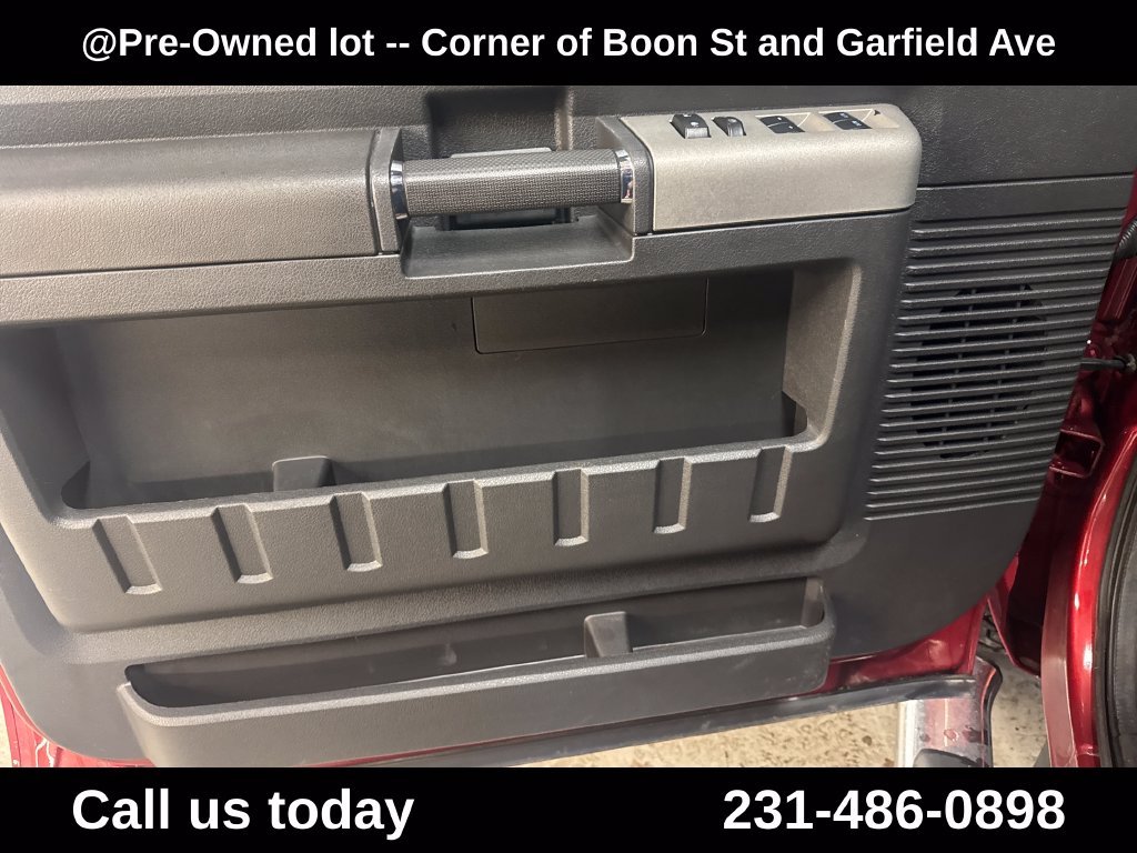 Used 2016 Red Ford Lariat image 15