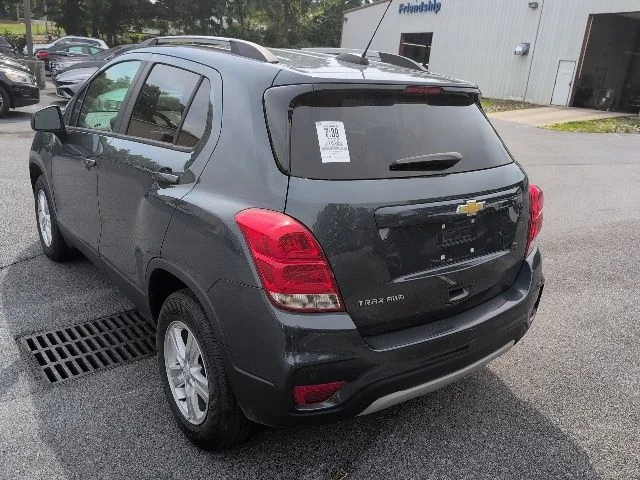 Used 2022 Gray Chevrolet LT image 6