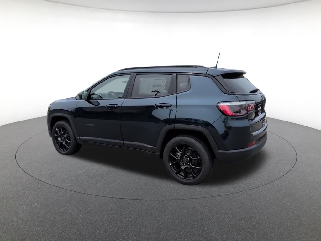 New 2026 Fathom Blue Pearl Coat Jeep Latitude image 8