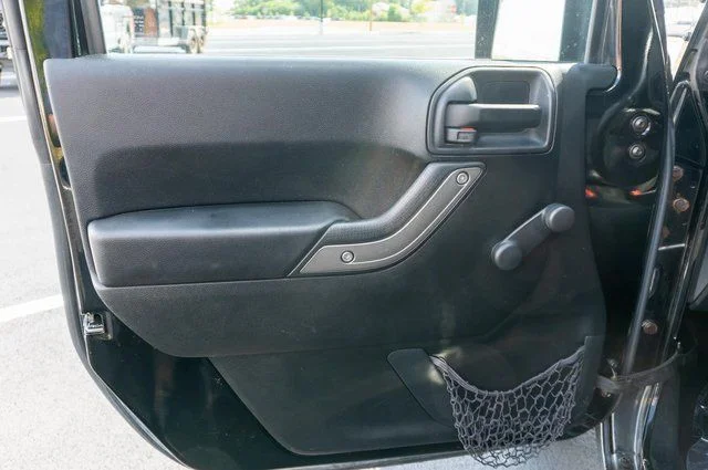 Used 2016 Black Jeep Sport image 11