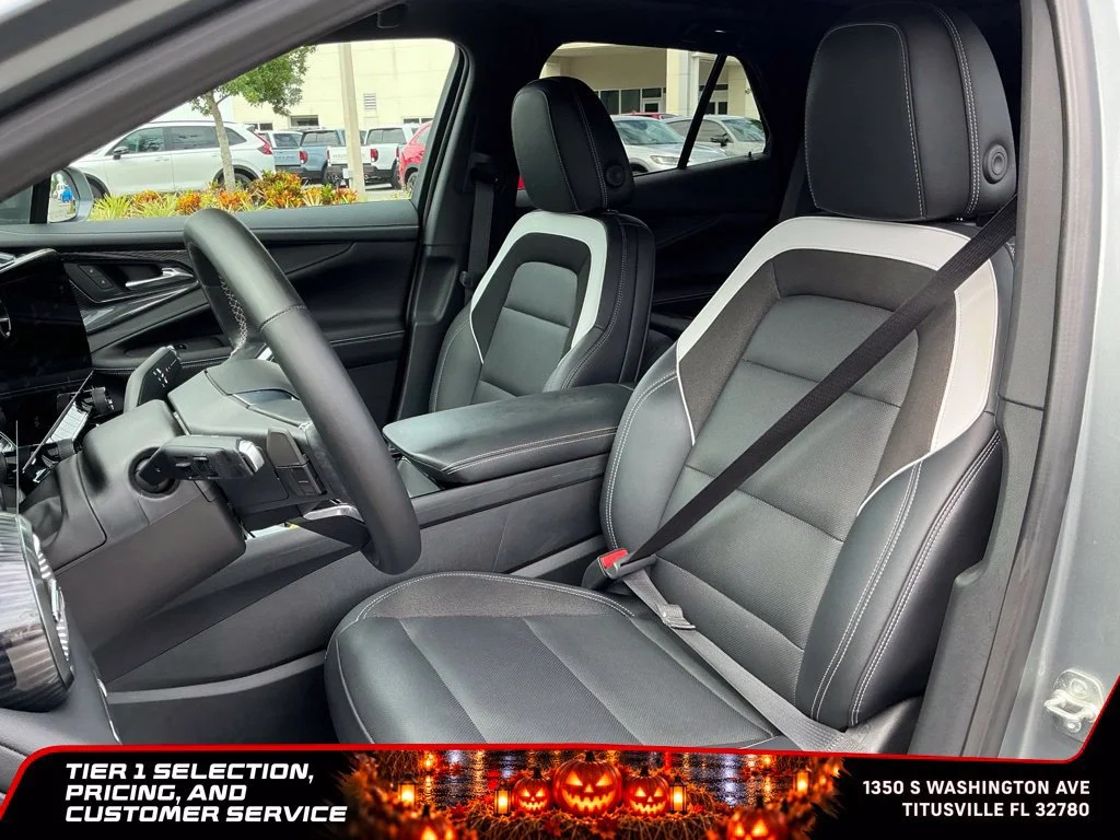 Used 2024 Sterling Gray Metallic Chevrolet LT image 32