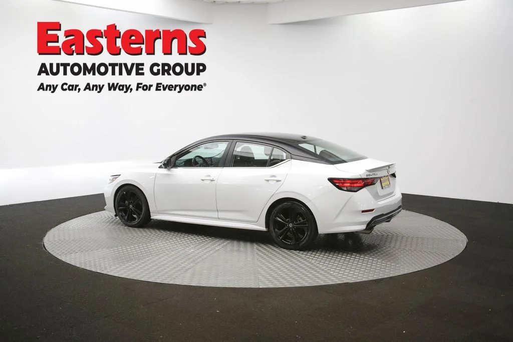 Used 2021 White Nissan SR image 60