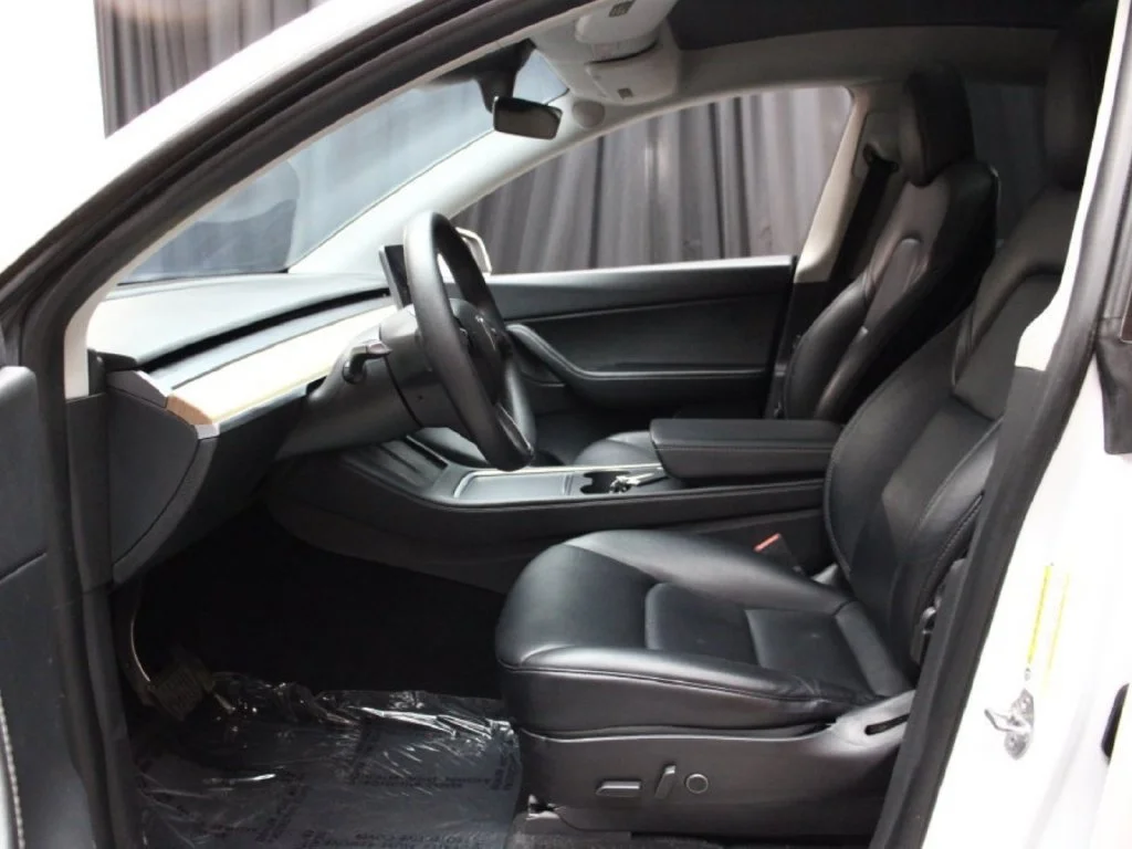 Used 2021 Pearl White Multi-Coat Tesla Long Range image 15