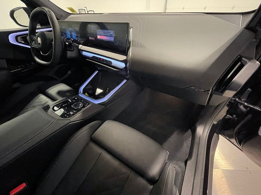Used 2026 Black BMW 30 xDrive image 27