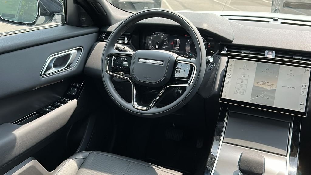Used 2026 White Land Rover S image 25