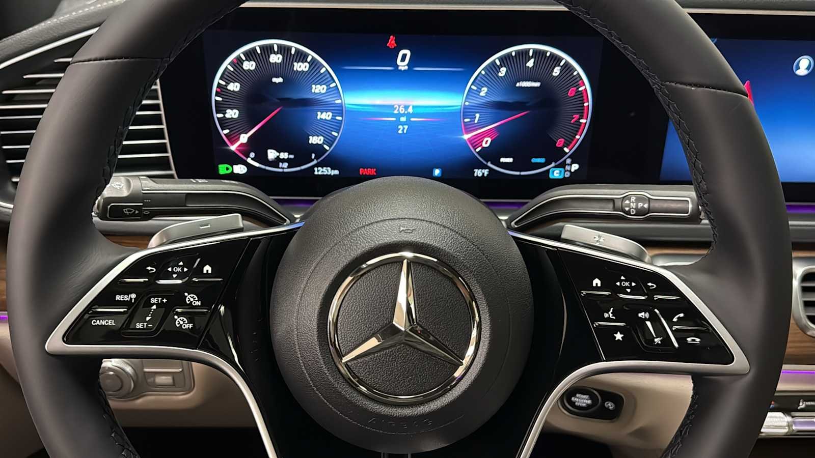 New 2026 Polar White Mercedes-Benz GLE 450 image 18