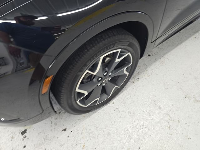 Used 2021 Black Chevrolet RS image 9