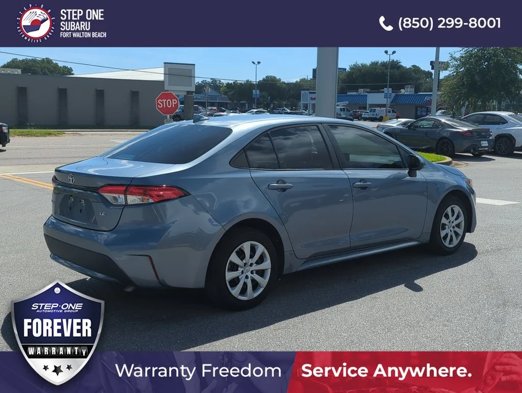 Used 2022  Toyota LE image 7