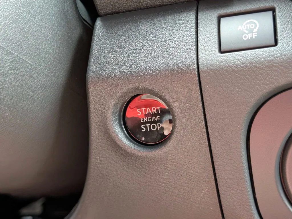 New 2026 Glacier White Nissan Crew Cab SV image 25