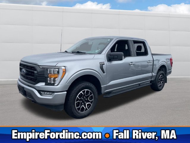 Used 2023 Silver Ford XLT image 1