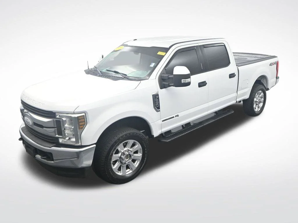 Used 2019 Oxford White Ford XLT image 36